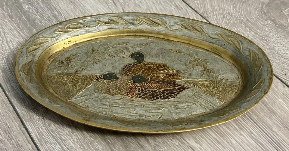 Jolie coupelle ancienne en Laiton émaillé cloisonné - décors canards - Diam 20cm - Photo 2/4