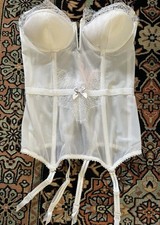 Victoria s Secret White Corset Bustier Garter Straps Lingerie Sz XS 32C READ