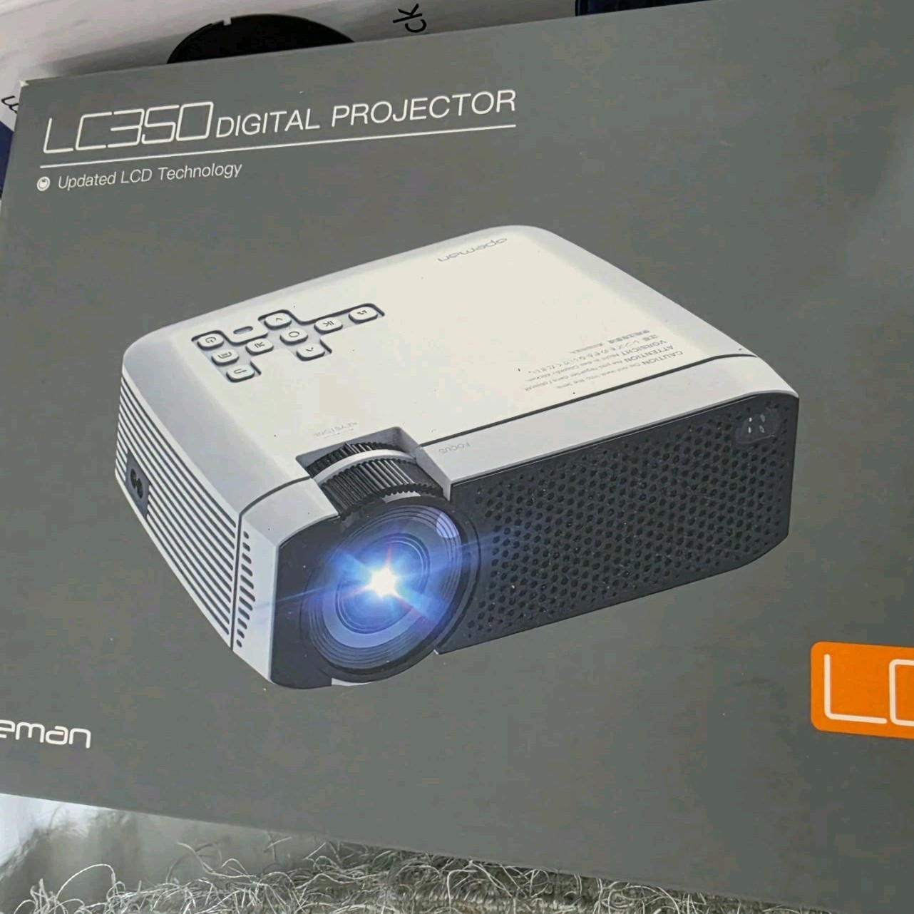 apeman LC350 LCD Projector 1080p Max 3500 Lumens HDMI USB VGA AV SD