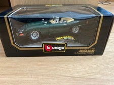 BBURAGO - JAGUAR E TYPE CABRIOLET - GREEN - 1:18 SCALE MODEL CAR 3026