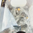 Foto 10 di 24