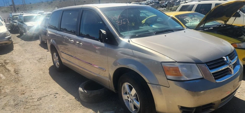 Módulo de control electrónico del sistema de estabilidad usado se adapta a: Dodge Caravan Stabili 2008 Foto 2 de 4