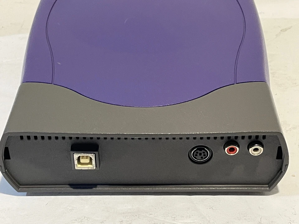 Iomega ZIPCDUSB ZIP CD 650 CD-R/RW External USB Drive CD-ROM ONLY - Image 4 of 4