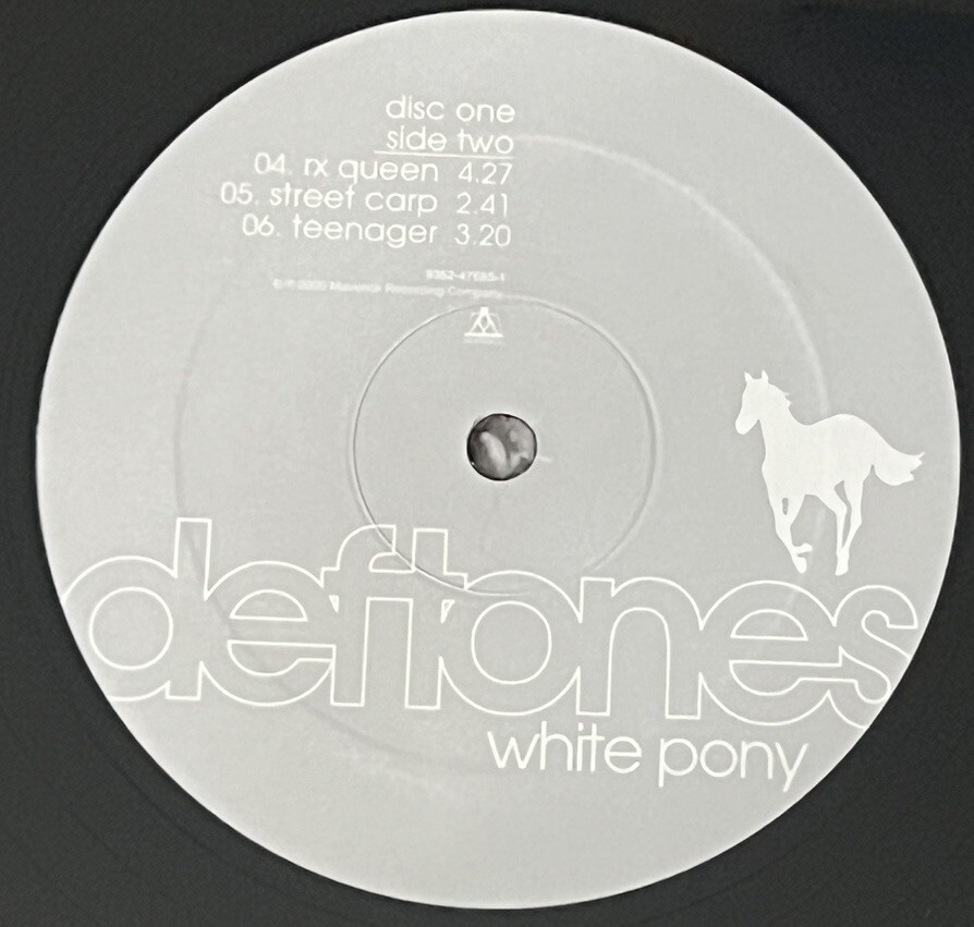 Deftones / White Pony LP 2000年発売 DEFTONES 'WHITE PONY' BOX SET (20th Anniversary)