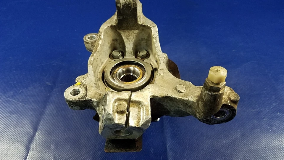 Nissan Murano Quest 2009-2017 eje delantero derecho nudillo con buje # 68563 Foto 3 de 4