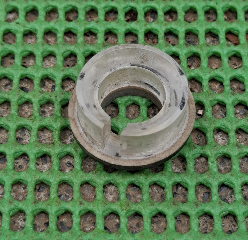 1952 1953 Ford Mainline Customline Crestline NOS "LUZES INTERIORES" INTERRUPTOR MOLDURA - Imagem 2 de 2