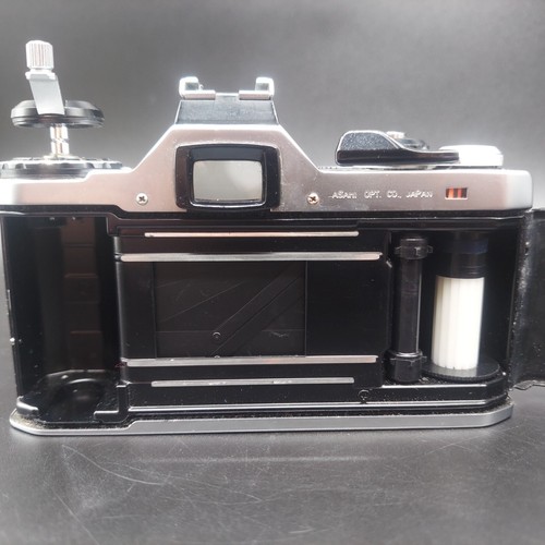 Pentax Asahi ME 35 mm fotocamera reflex pellicola con cinturino hippie con obiettivo extra | Per saperne di più - Foto 10 di 21