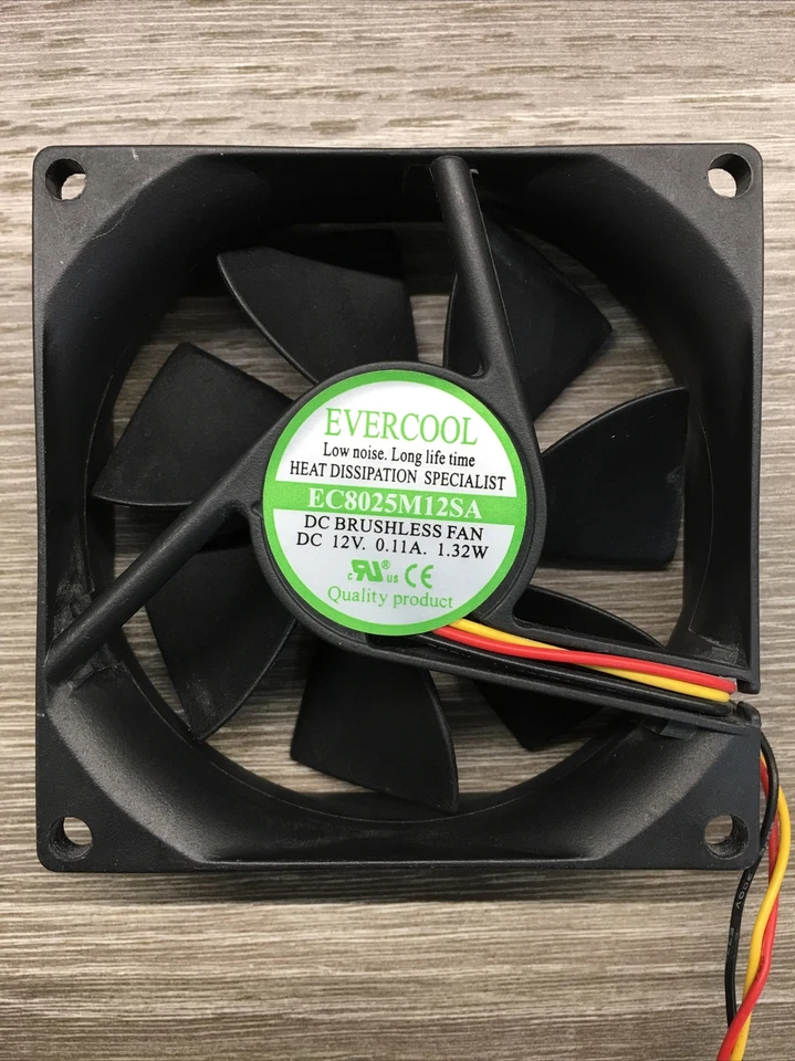 EVERCOOL 80*80*25mm DC 12V 0.11A SLEEVE BEARING FAN Cooler EC8025M12SA 3Pin - Image 2 of 3