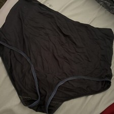 VINTAGE Vanity Fair Panties Nylon Gusset Semi Sheer 15-712 Size 8-46