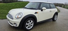 2010 Mini Cooper One 1.4 Petrol VERY LOW MILLAGE 48,000
