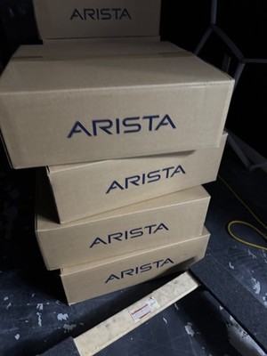 Arista DCS-7280SR3-48YC8-R 48x25GbE SFP, 8x100G QSFP Switch Router 2 x AC TESTED
