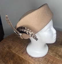 Ladies Vintage Brown Tan Wool Beret With Feathers One Size
