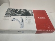 Pfister Shelton 1-Handle Pull-Out Kitchen Faucet Polished Chrome F-WKP-701C. NEW