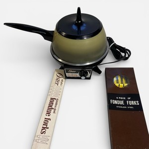 Oster VTG 600 Fondue Pot Set, 70’s Avocado Green, Electric with 12 Forks NIB