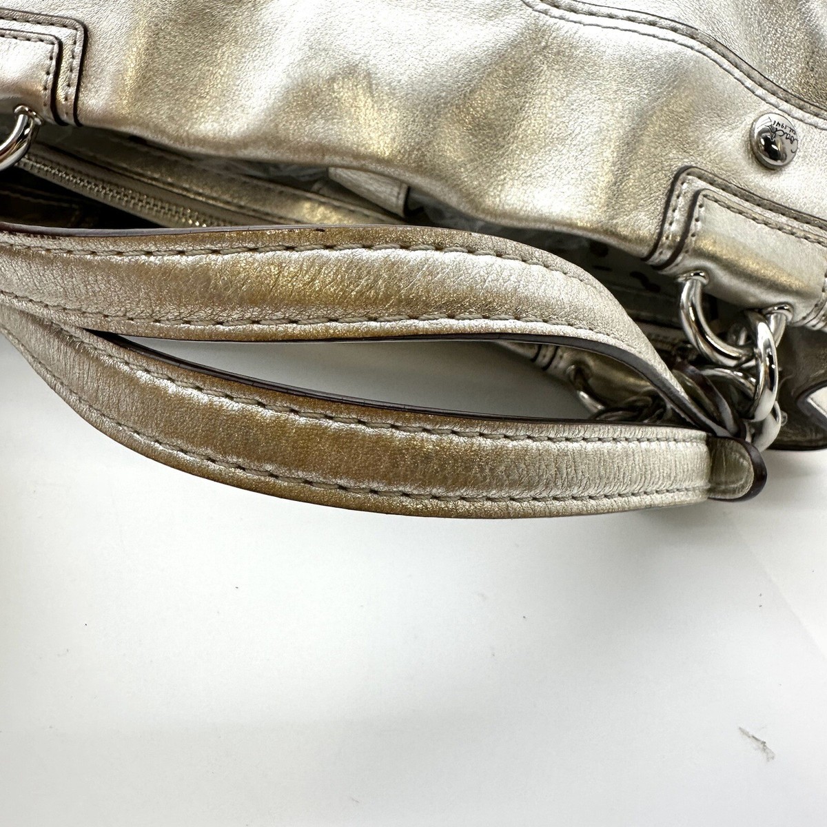 Vintage Coach Silver Metallic All Leather shoulder Bag | eBay Vintage Coach Silver Metallic All Leather shoulder Bag | eBay