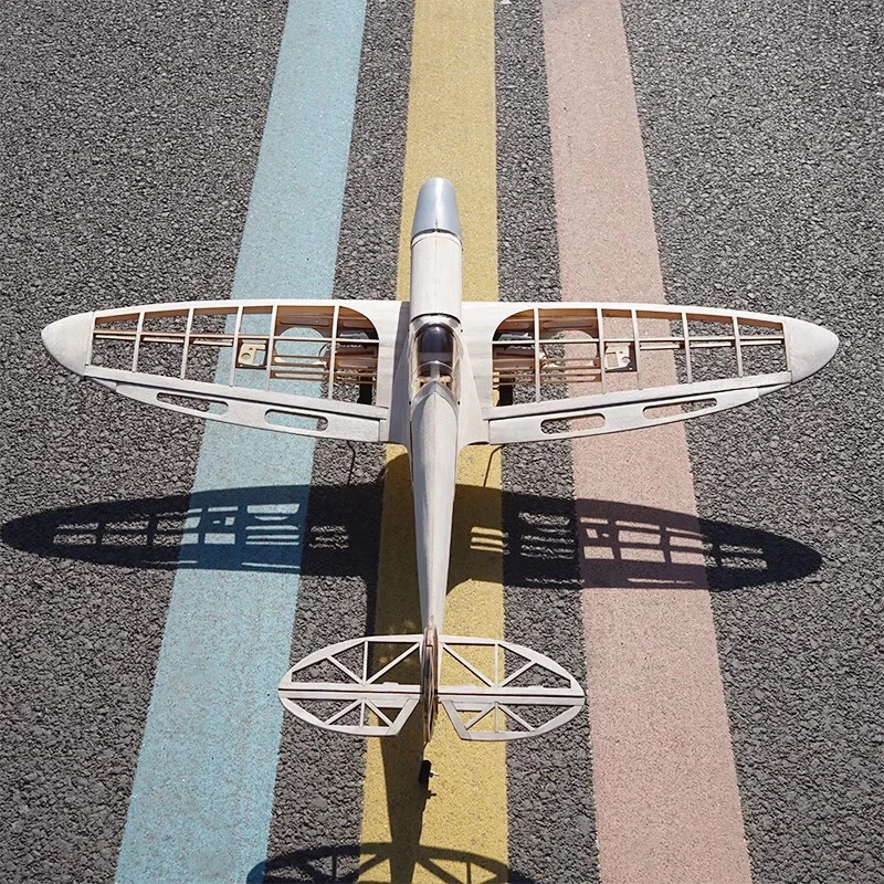 WWII Spitfire Fighter Plane Balsa Wood Airplane Model Kit Wingspan 102cm - Image 2 of 4