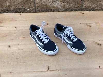 size 2 white vans