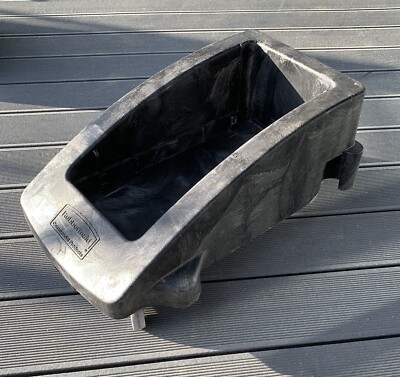 Rubbermaid Commercial Products FG355188BLA Slim Jim Container Trolley