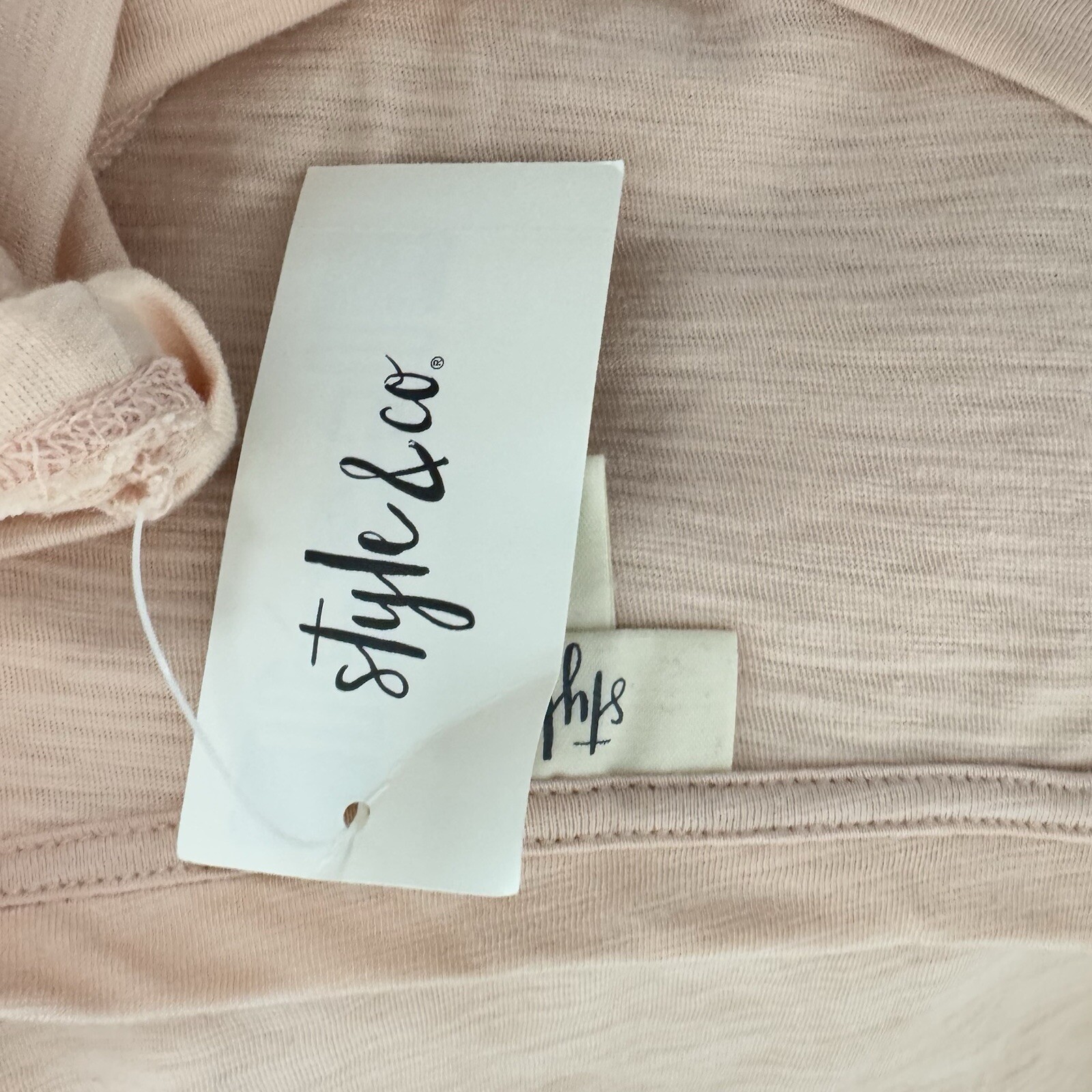 Style & Co women's short sleeve top crushed petal V neck size L