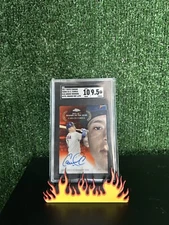 2017 Topps Chrome MAWA-CC Carlos Correa Auto Orange Refractor /25 SGC 9.5