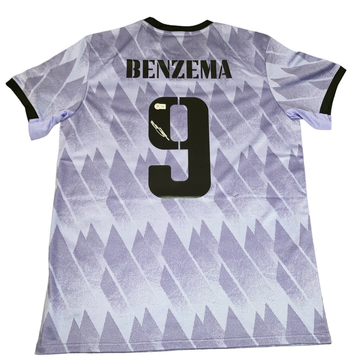 Karim Benzema 9 Signed Real Madrid 2023 Jersey Beckett COA