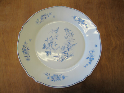 Arcopal France KALINKA Dinner Plate 10 1/4'' Embossed 1 ea   4 available