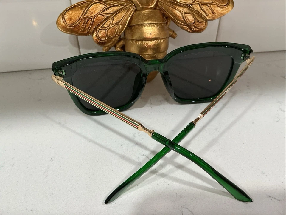 Очки солнцезащитные вдохновленные BUMBLE BEE дизайн зеленые - Изображение 2 из 4