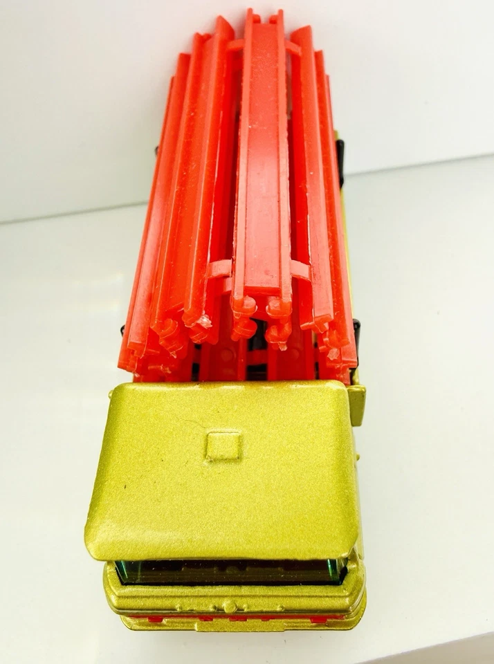 1970 Matchbox Superfast Series No. 58 - DAF Girder Truck w Load Green Lesney - Image 3 of 4