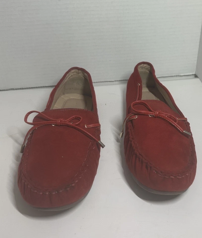 JustFab Lincoln Red Suede Driving Moccasins Loafers Women’s Size 10 EU 41  - Image 3 of 4