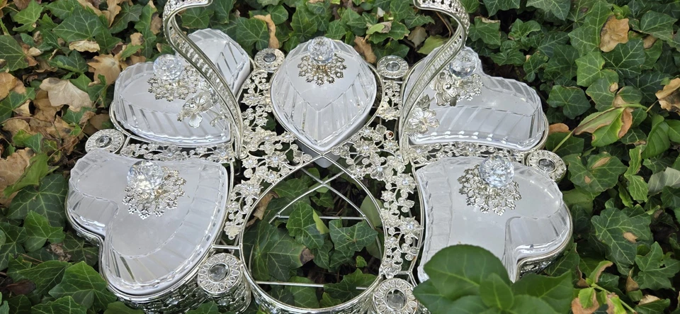 Sectional Serving Tray w/ 6 Snack Dish Dip Bowls  Filigree Dessert Platter Heart - Image 4 of 4