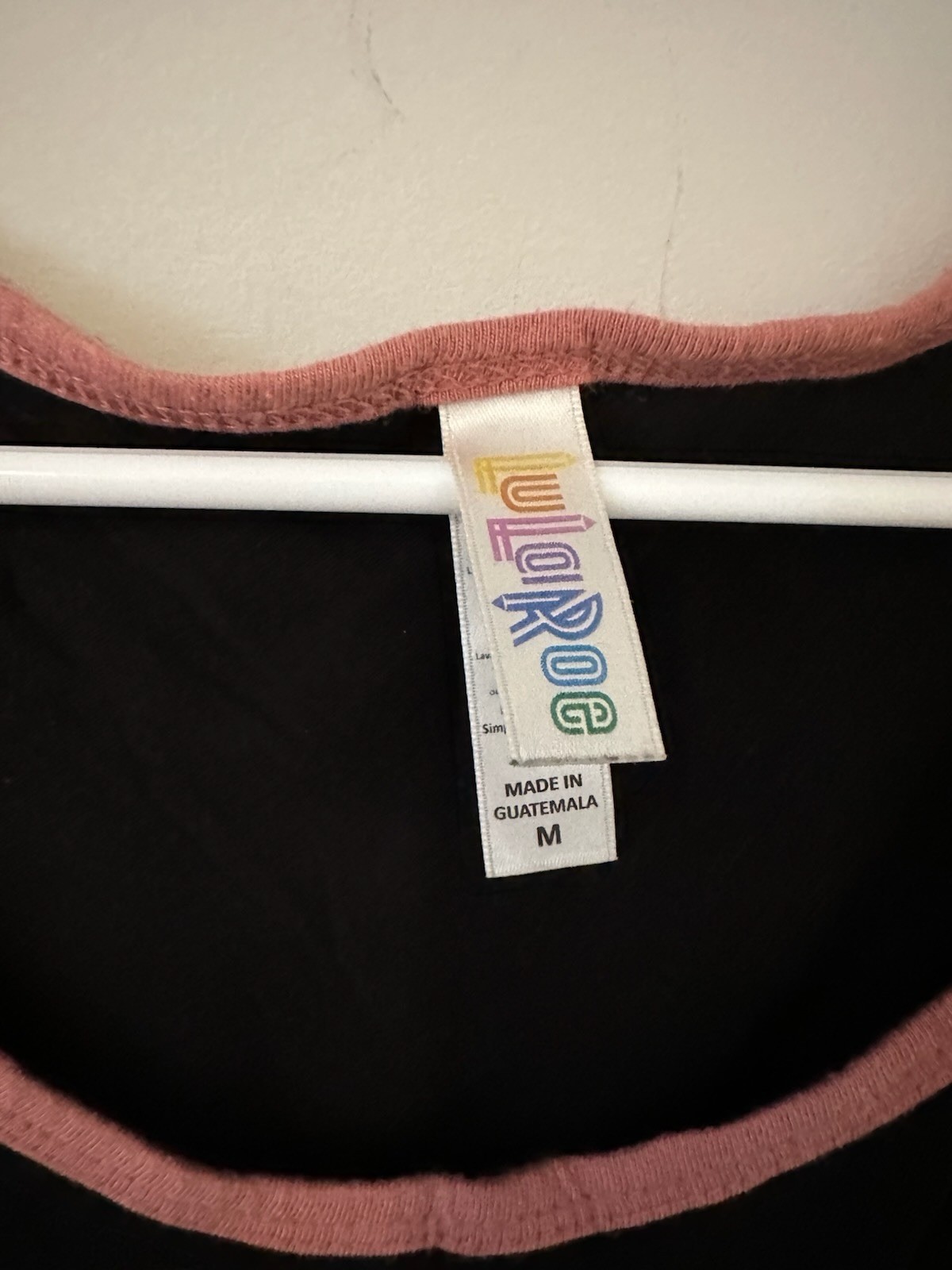 LuLaRoe Perfect T Tee Medium solid black/pink  ri… - image 3