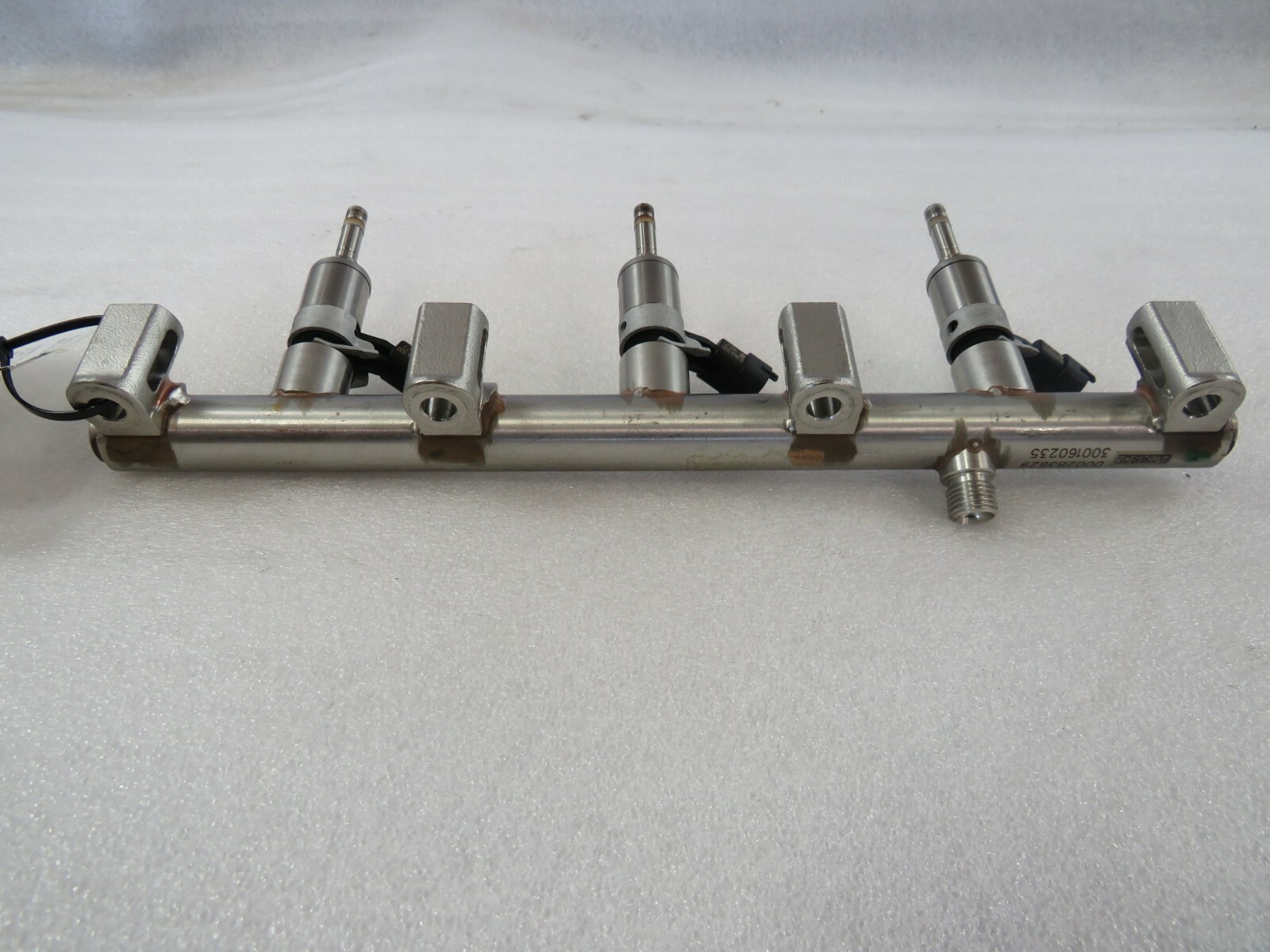  Maserati Quattroporte, Levante, RH, Fuel Rail, Complete, Used, P/N 327905