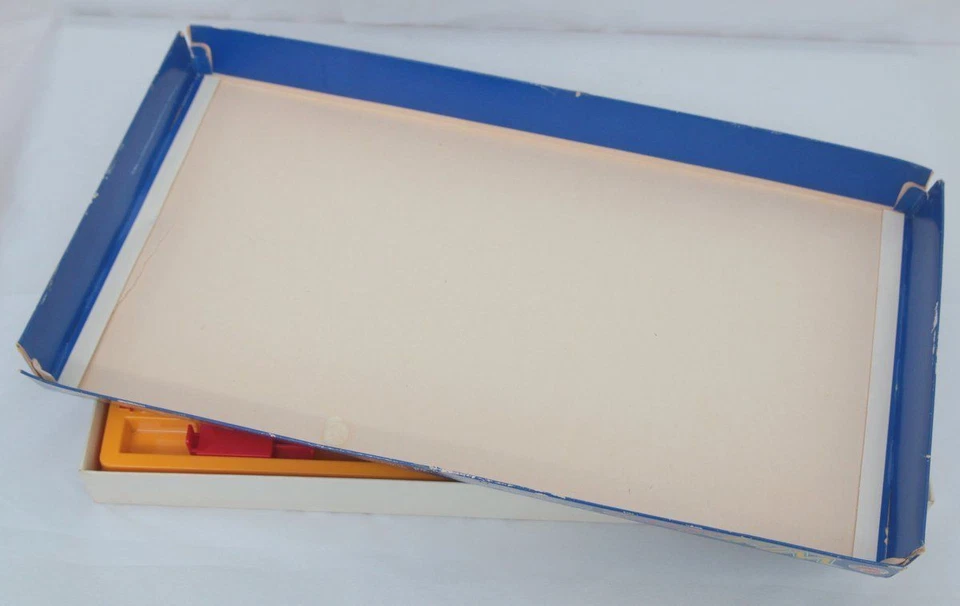 Vintage Peter Pan Playthings Whiplash Game - Image 4 of 4