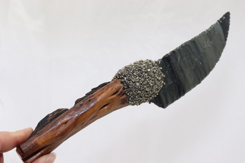 Flint Knapped Obsidian Knife-Burns Green on Sagebrush Wood Handle Crushed Pyrite - Picture 8 of 9