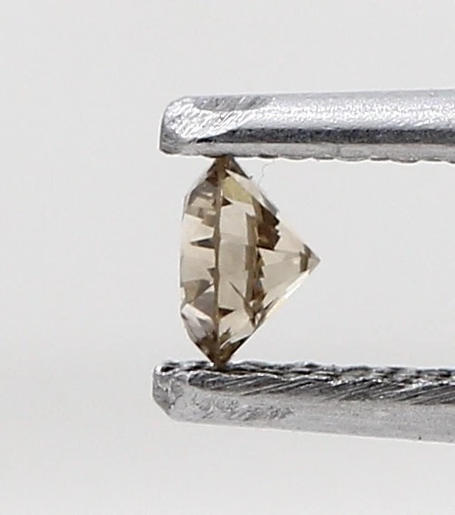 0.12 CARAT ROUND SHAPE DIAMOND BROWN COLOR BRILLIANTCUT NATURAL DIAMOND - Image 4 of 4