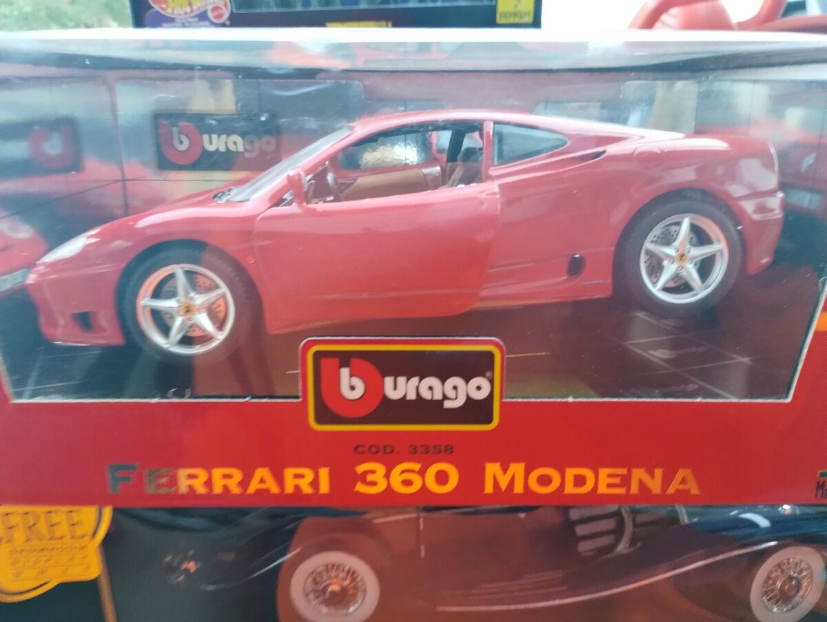 Burago 1/18 Scale Diecast - 3358 Ferrari 360 Modena 1999 Red Burago 1/18 Scale Diecast - 3358 Ferrari 360 Modena 1999 Red
