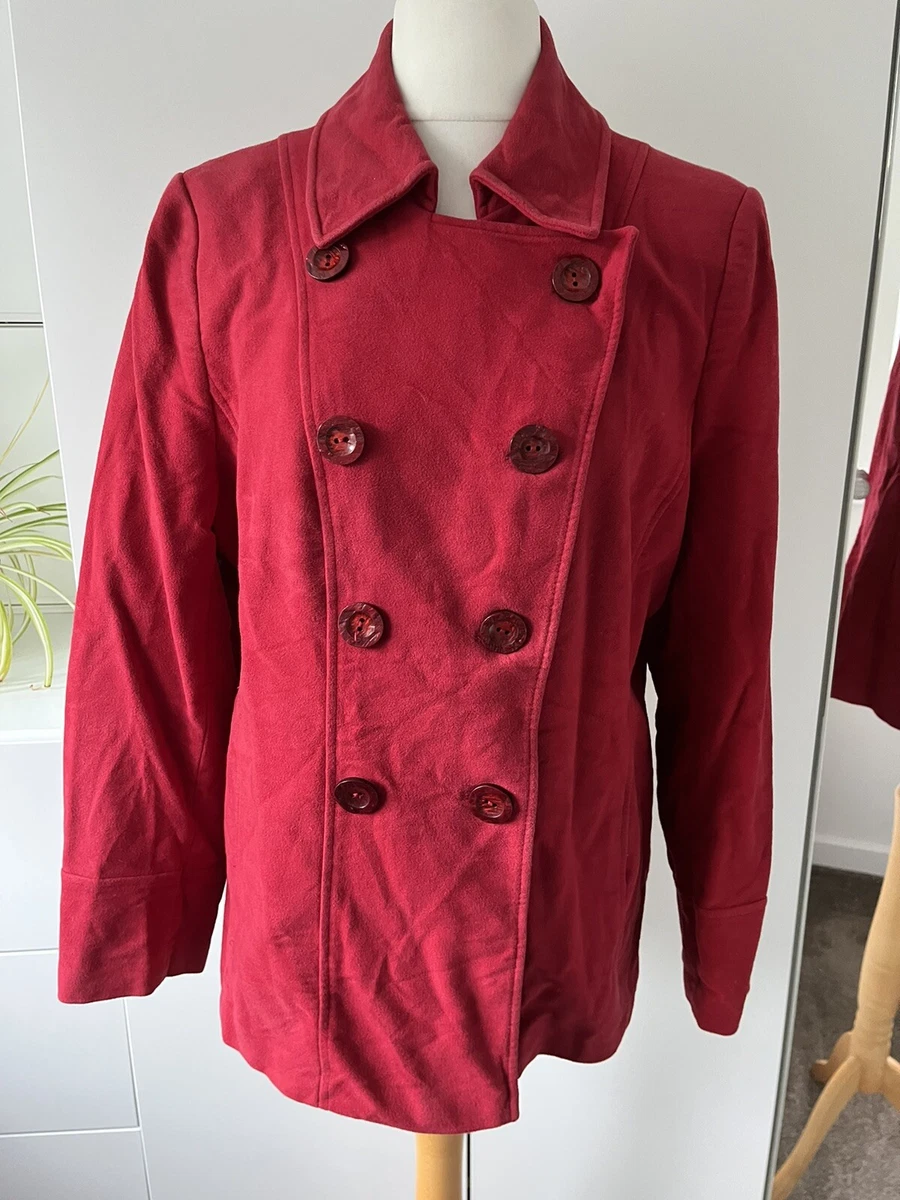 Per una red clearance coat