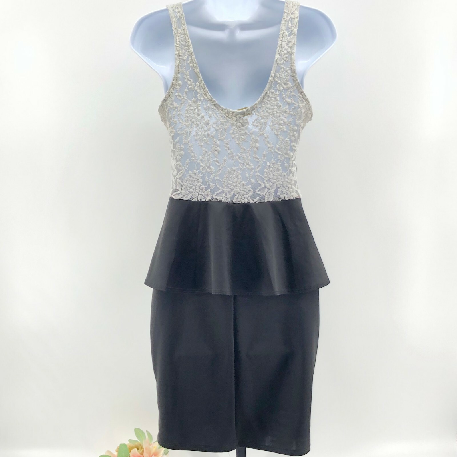 Nicki Minaj Lace Gray Black Sexy Tank Dress Spandex Peplum Medium Club Dress