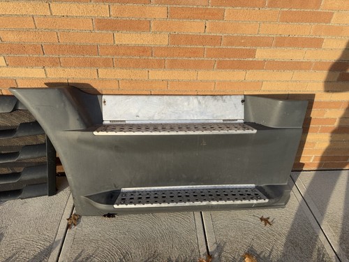 22-73008-000 Freightliner Cascadia Front Step Fairing Panel Driver (LH) Side
