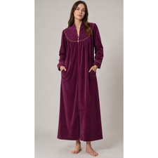 Vintage 70s Vanity Fair Plum Velour Robe M Quilted Yoke Full Zip Hostess Maxi