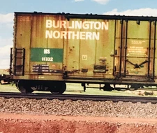 Burlington Northern Railroad HS 11332 Boxcar Railcar Color Snapshot Photo 3.5x5