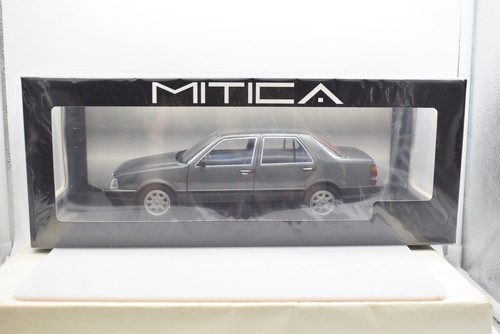 Modellino auto scala 1:18 Lancia Thema Turbo i.e. diecast modellismo collezione - Foto 2 di 7