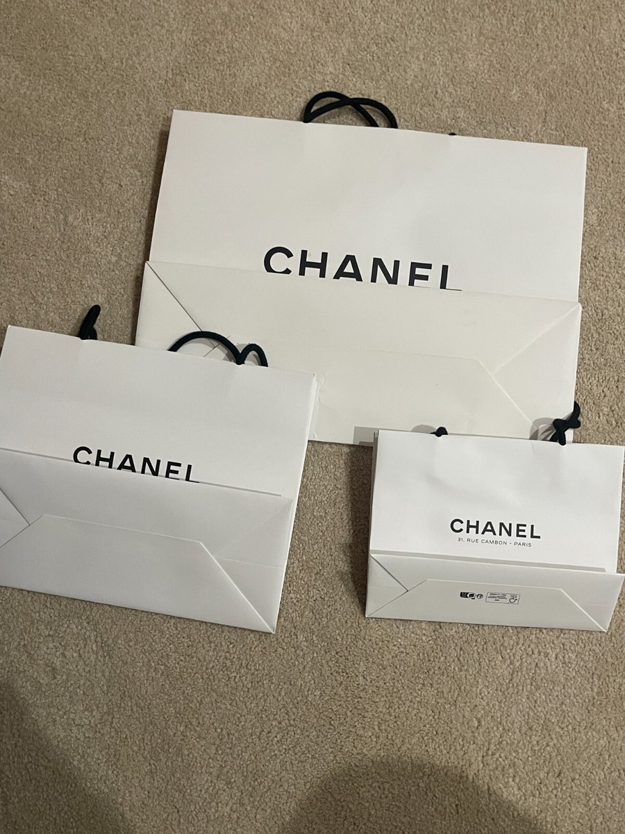 1.5㎝幅CHANELホワイトリボン1ロール100m 1.5㎝幅CHANELホワイトリボン1ロール100m 1.5㎝幅CHANELホワイトリボン