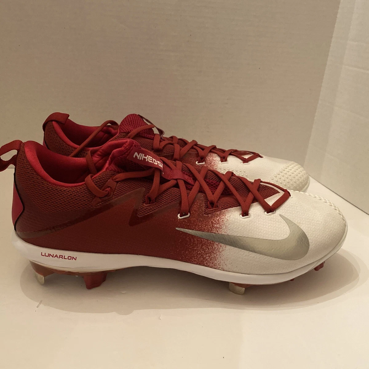 Size 14 shop baseball cleats