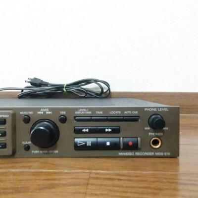 sony MDプレイヤーレコーダー　MDS-E10 SONY MDS-E10 Professional MD Recorder Player Rack Mount Free