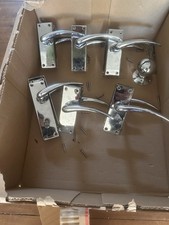 7 x  Carlisle Brass Door Handles