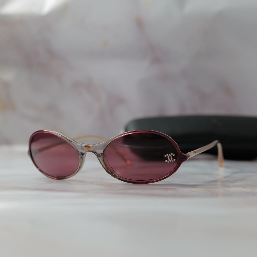 小物 CHANEL sunglasses coco y2k rhinestone CHANEL 5044B Y2K Vintage Oval Sunglasses Rhinestone Coco
