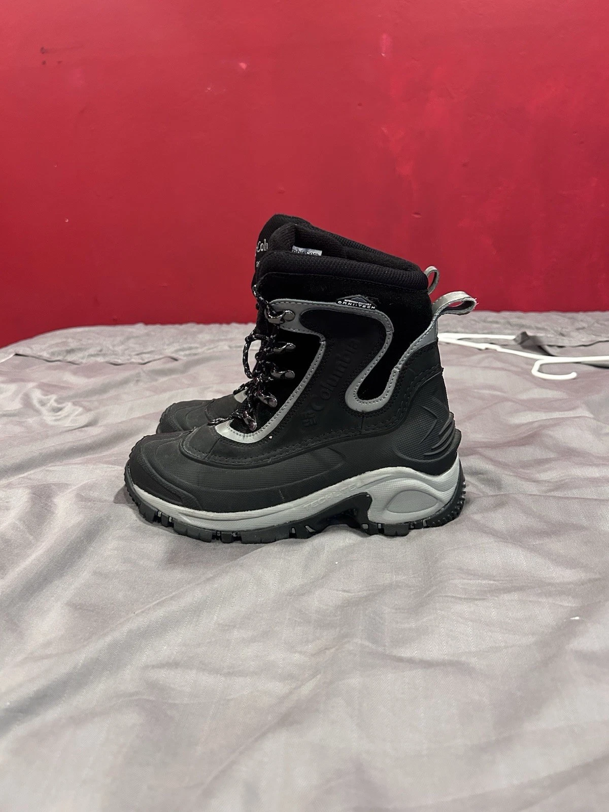 Columbia Omni Tech Bugaboot Womens Boots Black/Gray Waterproof 200g Size 7.5
