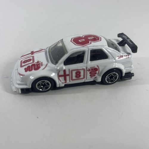 Vintage MATCHBOX #8 WHITE ALFA ROMEO 155 Motor Sports Series 9 - Picture 1 of 10