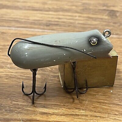 VTG Wood Wooden Shakespeare? Swimming Mouse Fishing Lure W/ Tail Gray White  Red 